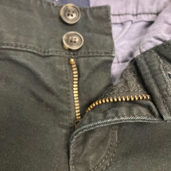 AMERICAN EAGLE OUTFITTERS Women’s Bermuda Shorts Size 00 Blue Inseam 7” - Picture 7 of 8